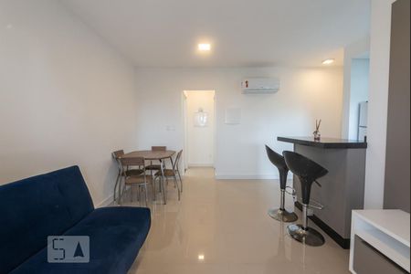 Sala de apartamento para alugar com 1 quarto, 50m² em Capoeiras, Florianópolis