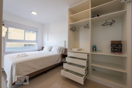 Suíte de apartamento para alugar com 1 quarto, 50m² em Capoeiras, Florianópolis