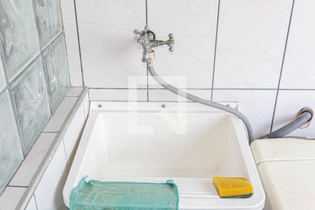 Apartamento para alugar com 65m², 2 quartos e 1 vagaÁrea de Serviço