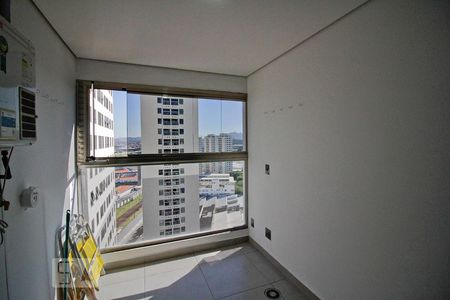 Apartamento para alugar com 70m², 2 quartos e 1 vaga Apartamento para alugar com 70m², 2 quartos e 1 vagaÁrea de Serviço