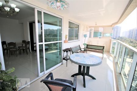 Apartamento para alugar com 80m², 2 quartos e 1 vagaVaranda da Sala