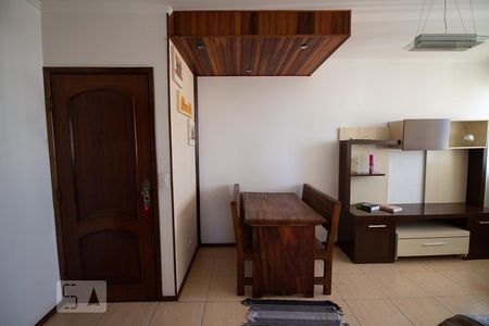 Apartamento à venda com 60m², 2 quartos e 1 vaga Apartamento à venda com 60m², 2 quartos e 1 vagaSala