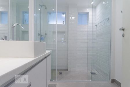 Apartamento para alugar com 118m², 2 quartos e 3 vagasBanheiro