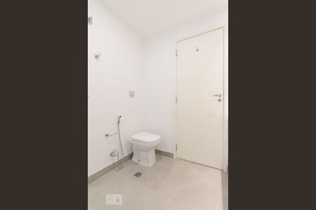 Apartamento para alugar com 118m², 2 quartos e 3 vagasBanheiro