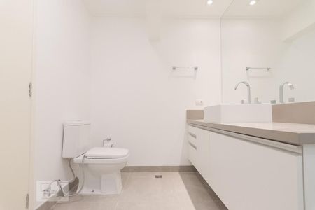 Apartamento para alugar com 118m², 2 quartos e 3 vagasBanheiro da Suíte