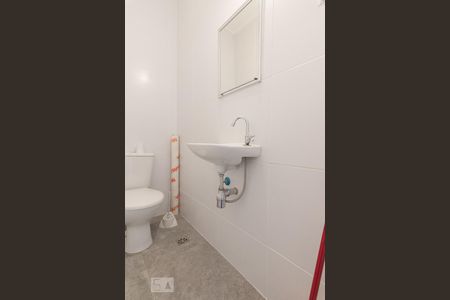 Apartamento para alugar com 118m², 2 quartos e 3 vagasBanheiro de Serviço