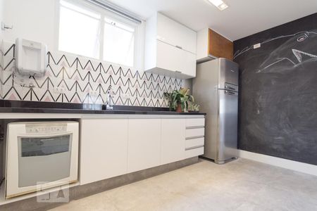 Cozinha de apartamento para alugar com 2 quartos, 118m² em Perdizes, São Paulo