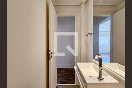 Lavabo de apartamento para alugar com 2 quartos, 118m² em Perdizes, São Paulo