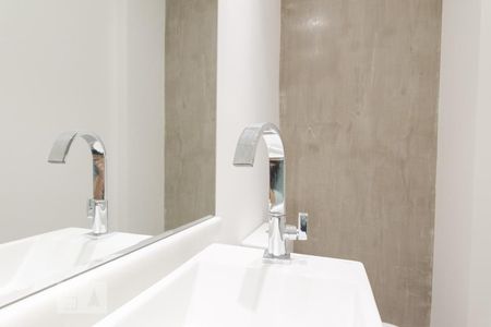 Apartamento para alugar com 118m², 2 quartos e 3 vagasLavabo