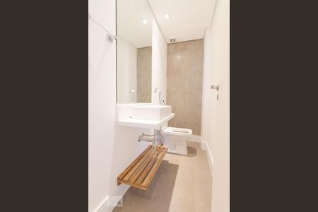 Apartamento para alugar com 118m², 2 quartos e 3 vagasLavabo