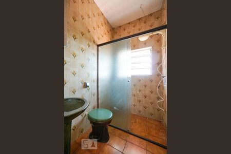 Banheiro de casa à venda com 3 quartos, 160m² em Vila Primavera, São Paulo