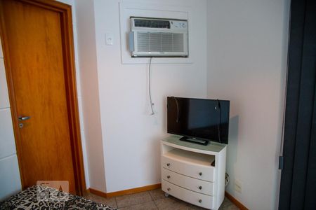 Quarto de apartamento para alugar com 1 quarto, 80m² em Ingá, Niterói