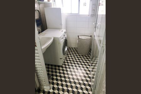 Apartamento para alugar com 65m², 2 quartos e 1 vagaÁrea de Serviço