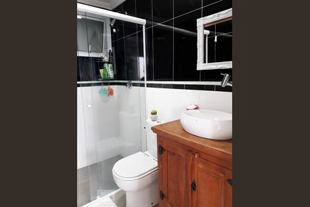 Banheiro de apartamento para alugar com 2 quartos, 65m² em Vila Vera, São Paulo