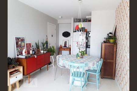 Sala de apartamento para alugar com 2 quartos, 65m² em Vila Vera, São Paulo