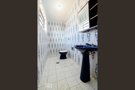 Banheiro da Suíte de casa para alugar com 3 quartos, 500m² em Vila Constança, São Paulo
