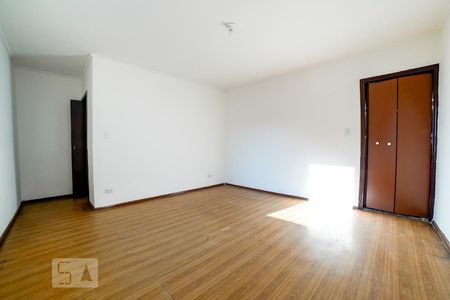 Suíte de casa para alugar com 3 quartos, 500m² em Vila Constança, São Paulo