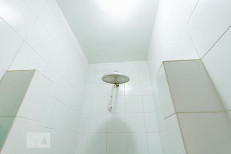 Casa à venda com 550m², 6 quartos e 4 vagas Casa à venda com 550m², 6 quartos e 4 vagasSauna - Chuveiro