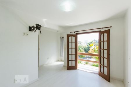 Casa à venda com 550m², 6 quartos e 4 vagas Casa à venda com 550m², 6 quartos e 4 vagasSuíte 2 (Segundo Andar)