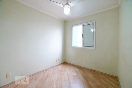 Quarto 2 de apartamento para alugar com 2 quartos, 48m² em Parque Novo Mundo, São Paulo