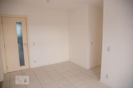 Sala  de apartamento à venda com 2 quartos, 66m² em Maceió, Niterói