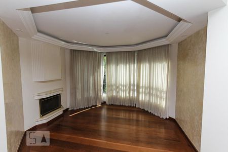 Apartamento à venda com 254m², 4 quartos e 4 vagasSala