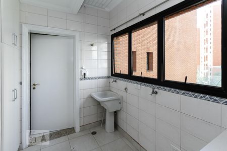Apartamento à venda com 254m², 4 quartos e 4 vagasÁrea de Serviço