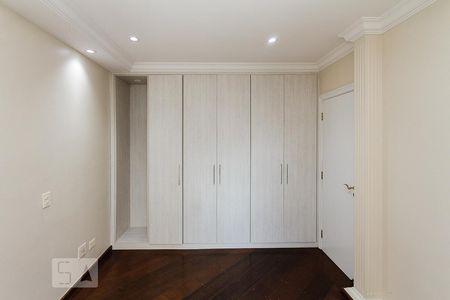 Apartamento à venda com 254m², 4 quartos e 4 vagasSuite 03