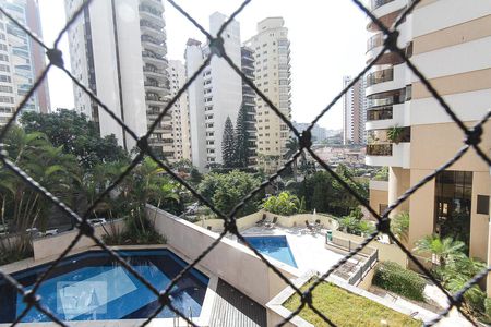 Apartamento à venda com 254m², 4 quartos e 4 vagasVista  suite 04