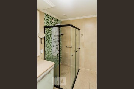 Apartamento à venda com 254m², 4 quartos e 4 vagasBanheiro suite 04