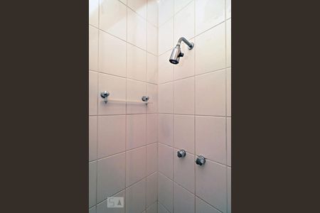 Apartamento para alugar com 80m², 3 quartos e sem vagaBanheiro Social.