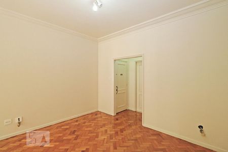 Sala. de apartamento para alugar com 3 quartos, 80m² em Copacabana, Rio de Janeiro