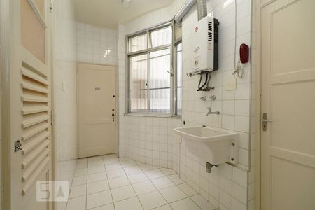 Apartamento para alugar com 80m², 3 quartos e sem vagaÁrea de Serviço.