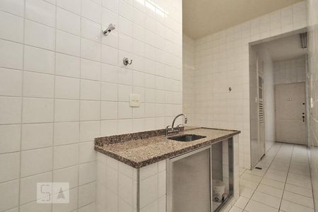 Apartamento para alugar com 80m², 3 quartos e sem vagaCozinha.