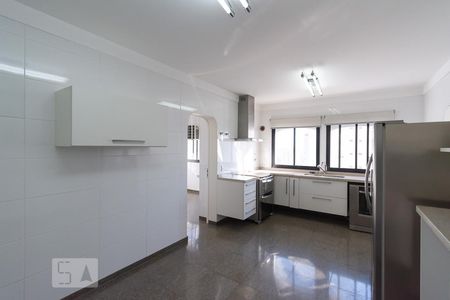 Apartamento à venda com 280m², 4 quartos e 4 vagasCozinha