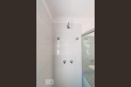 Apartamento à venda com 280m², 4 quartos e 4 vagasBanheiro Suíte 2