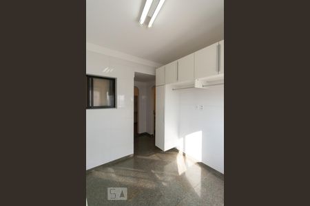 Apartamento à venda com 280m², 4 quartos e 4 vagasÁrea de Serviço