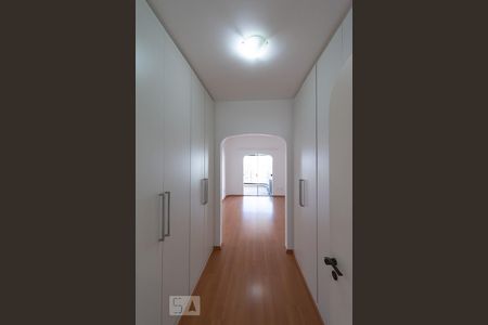 Apartamento à venda com 280m², 4 quartos e 4 vagasSuíte 1