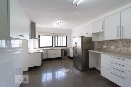 Apartamento à venda com 280m², 4 quartos e 4 vagasCozinha