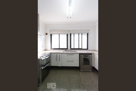 Apartamento à venda com 280m², 4 quartos e 4 vagasCozinha