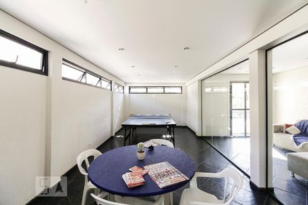 Apartamento à venda com 60m², 2 quartos e 1 vagaSalão de jogos 