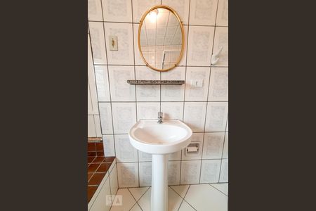 Casa para alugar com 75m², 1 quarto e sem vaga Casa para alugar com 75m², 1 quarto e sem vagaBanheiro