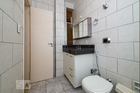 Apartamento à venda com 70m², 2 quartos e sem vaga Apartamento à venda com 70m², 2 quartos e sem vagaBanheiro