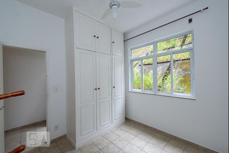 Apartamento à venda com 70m², 2 quartos e sem vaga Apartamento à venda com 70m², 2 quartos e sem vagaQuarto 1