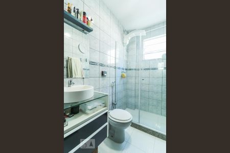 Casa de condomínio para alugar com 120m², 3 quartos e sem vagaBanheiro Quarto 3 - Suíte Master