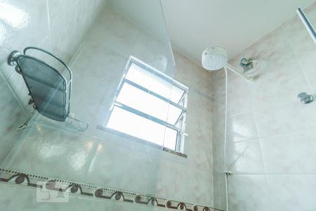 Casa de condomínio para alugar com 120m², 3 quartos e sem vagaBanheiro Quarto 1 - Suíte
