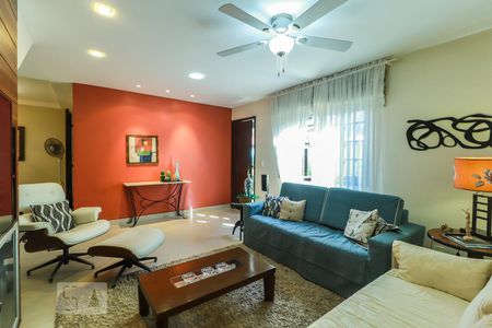 Sala de Estar de casa de condomínio à venda com 3 quartos, 120m² em Pechincha, Rio de Janeiro