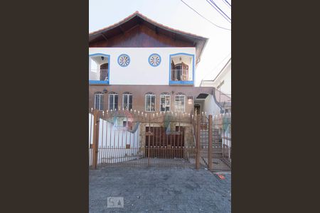 Casa à venda com 300m², 3 quartos e 8 vagasFachada