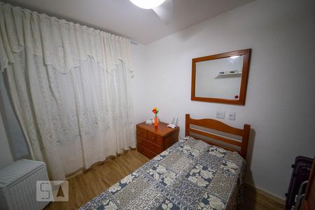 Quarto 1 de apartamento à venda com 2 quartos, 48m² em Maceió, Niterói