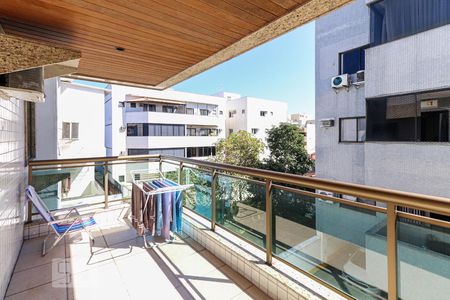 Apartamento à venda com 94m², 2 quartos e 2 vagasVaranda da Sala